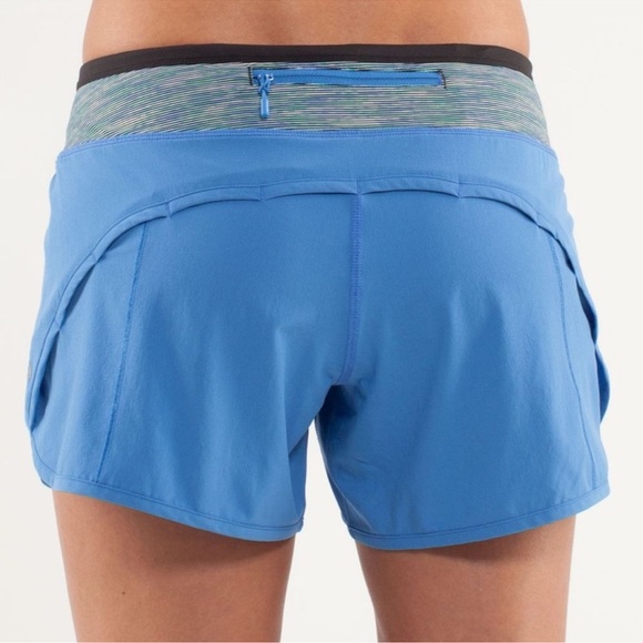 Lululemon Turbo Run Short in Porcelaine / Wee Are From Space Deep Coal M… - Picture 4 of 10